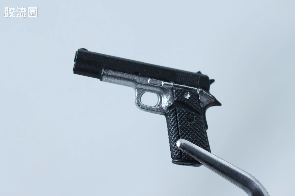 MAFEX系列 电影系列 199 T-800(终结者2 Ver.) - 图片